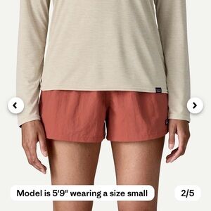 Patagonia Women's barley baggy Shorts in Rust